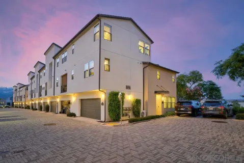 $1,285,000 | 16755 Coyote Bush Drive, Unit 50, San Diego, CA 92127