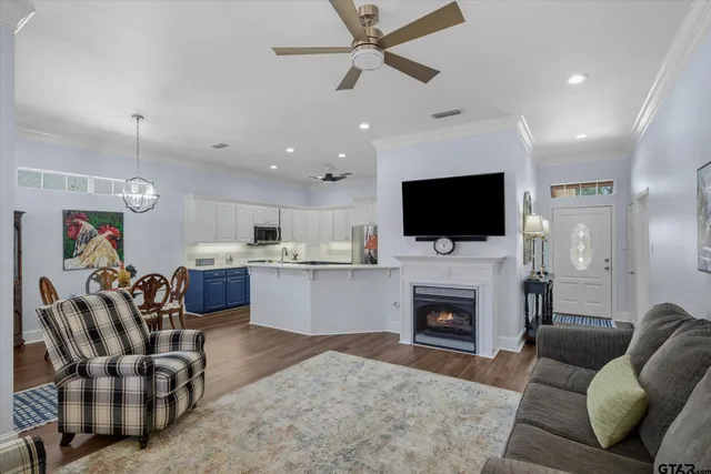 $314,500 | 5608 Hollybrook Drive, Tyler, TX 75703