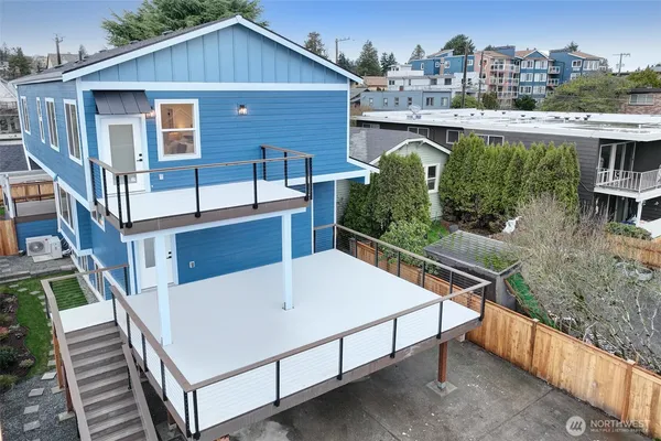 $2,259,000 | 7008 Linden Avenue North, Seattle, WA 98103