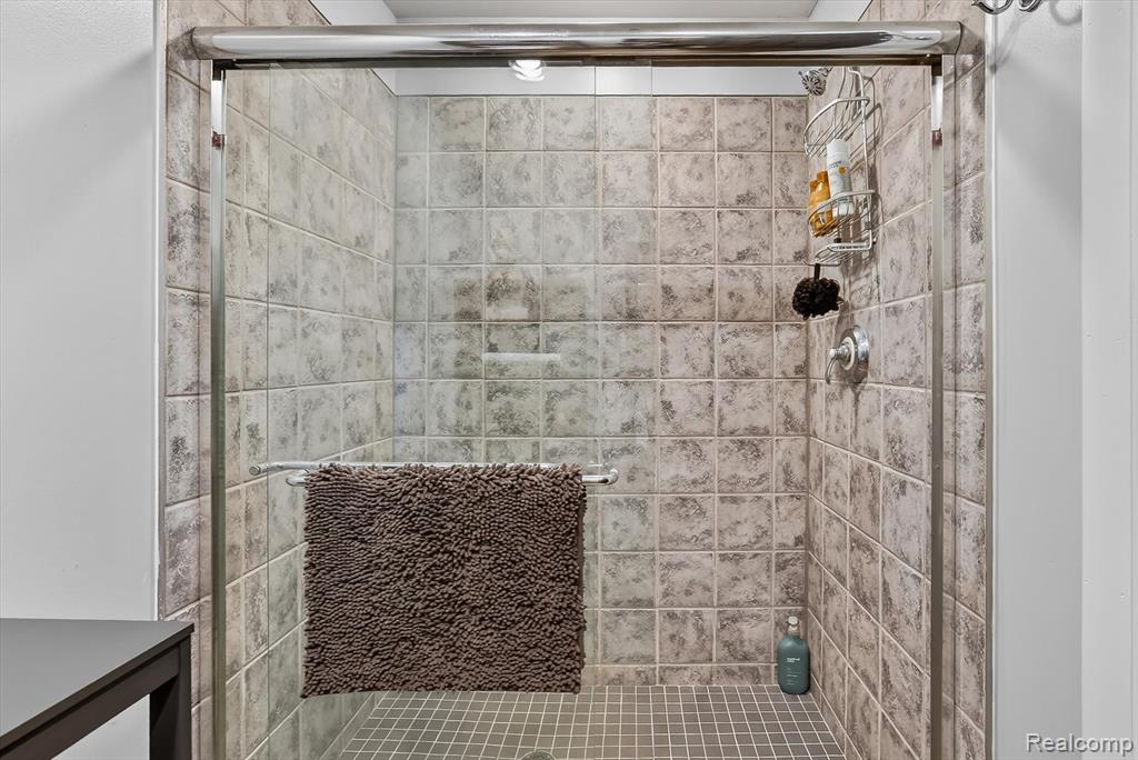 552 North McKinley Road Flushing, MI 48433 - Photo 58 of 98