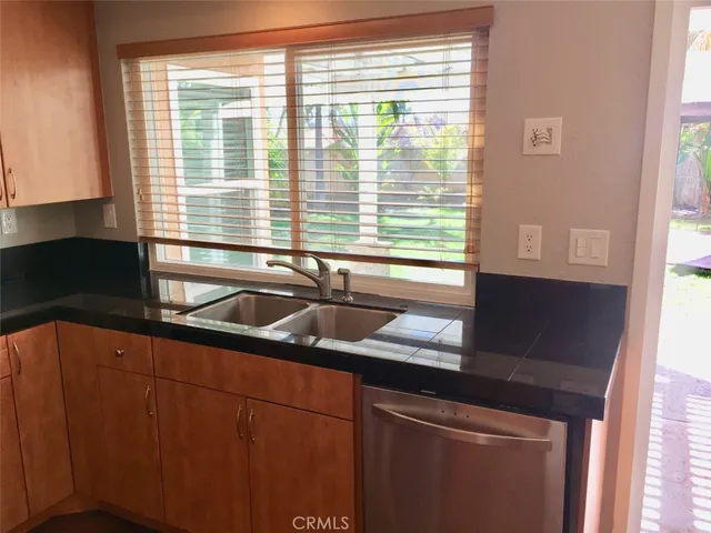 $3,950 | 45 Desert Thorn, Rancho Santa Margarita, CA 92688