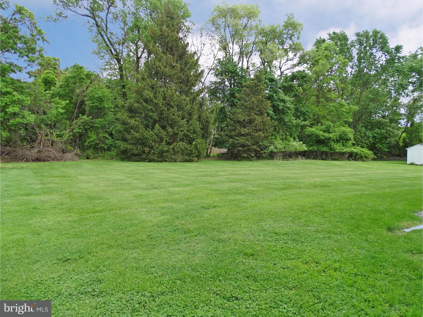 85 Basil Road Langhorne, PA 19047 - Photo 23 of 24 Back Yard
