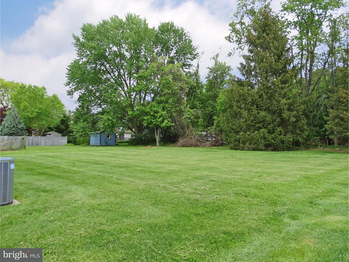 85 Basil Road Langhorne, PA 19047 - Photo 24 of 24 Back Yard