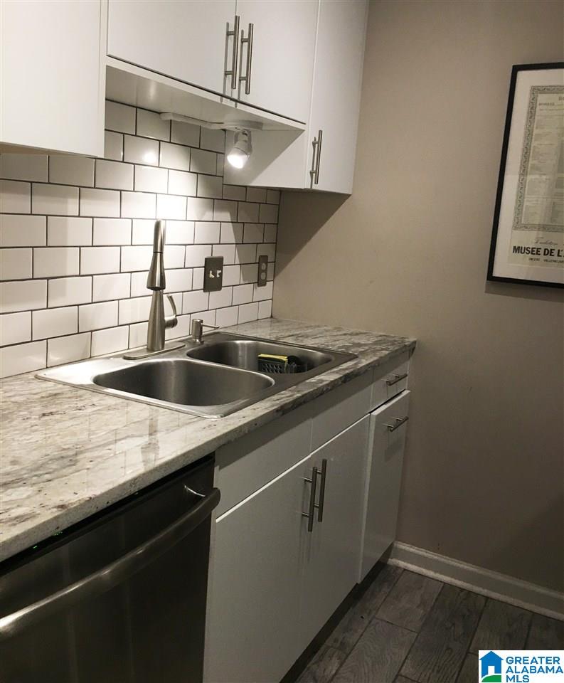 3350 Altamont Road South, Unit D7 Birmingham, AL 35205 - Photo 5 of 10