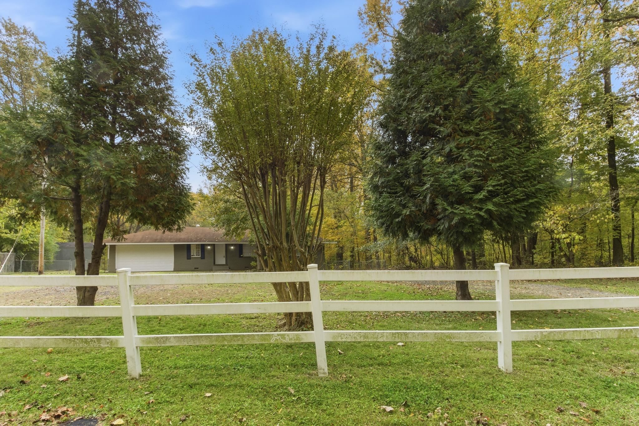 5002 Benjestown Road Memphis, TN 38127 - Photo 28 of 29 View of gate