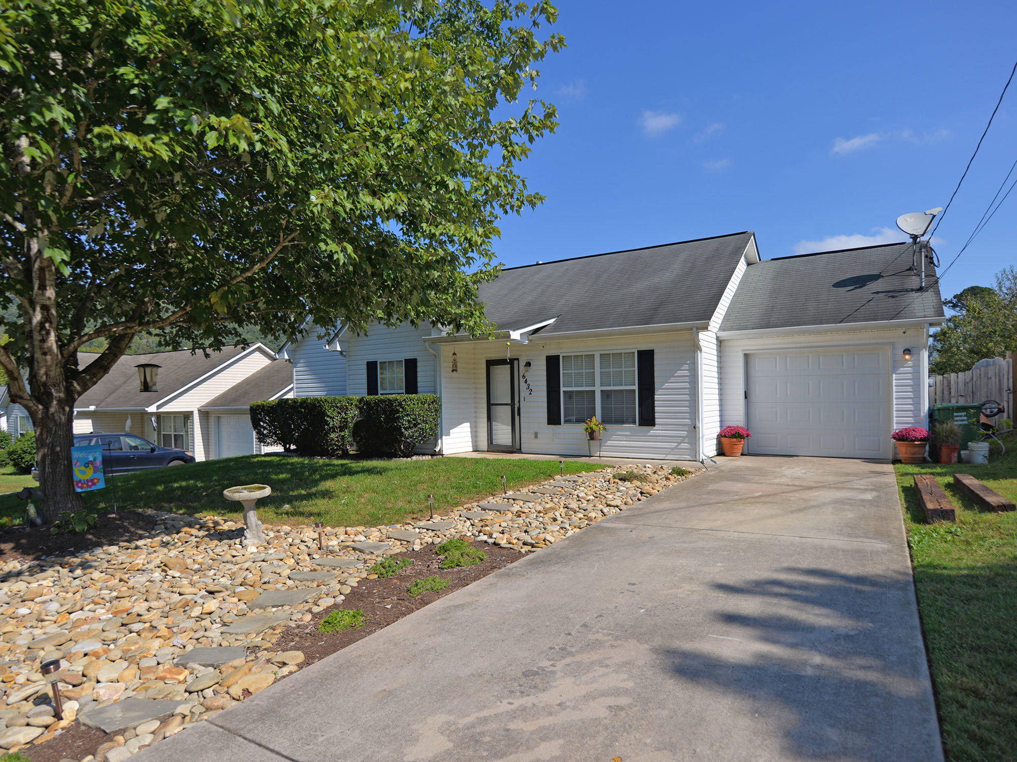 6432 Bob Varner Road Knoxville, TN 37918 - Photo 1 of 16 6432 Bob Varner 15