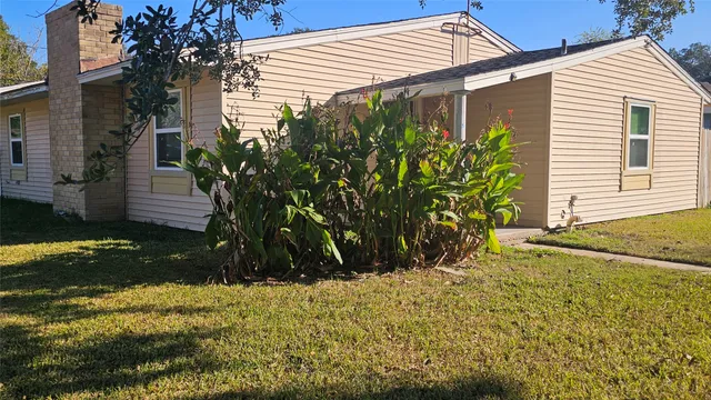 $1,900 | 1202 Dyer Avenue, Rosenberg, TX 77471