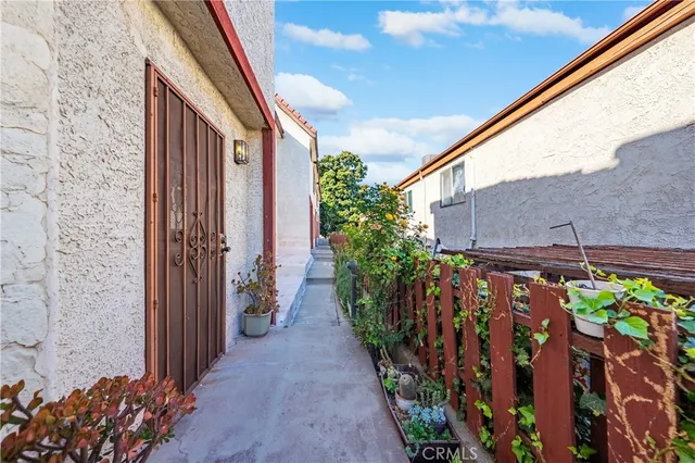 $699,000 | 1290 Elm Avenue, Unit D, San Gabriel, CA 91775