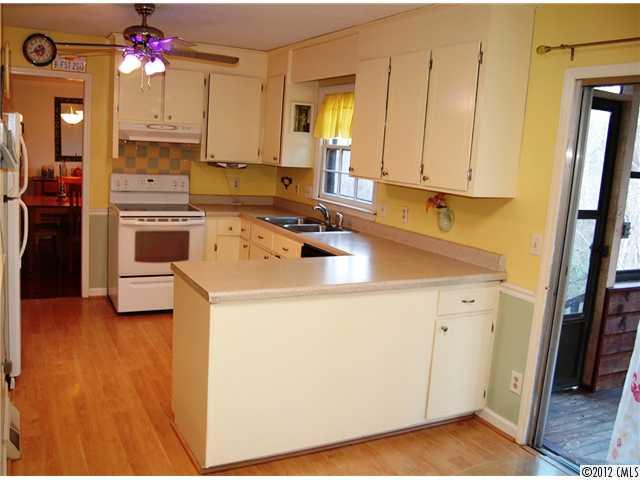 6827 Porterfield Road Charlotte, NC 28226 - Photo 5 of 11 Gallery Image 5