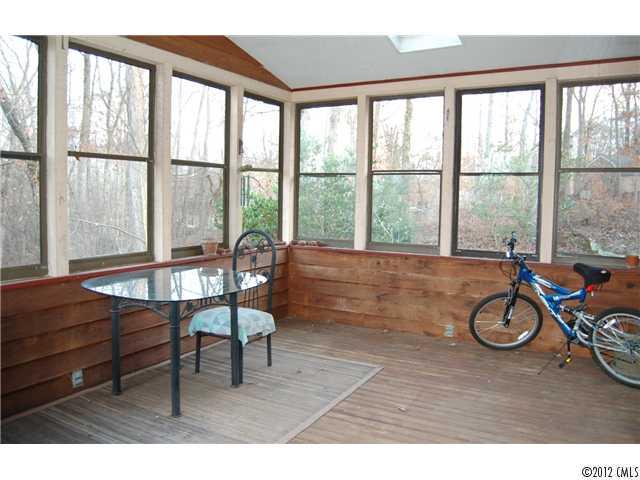 6827 Porterfield Road Charlotte, NC 28226 - Photo 6 of 11 Gallery Image 6