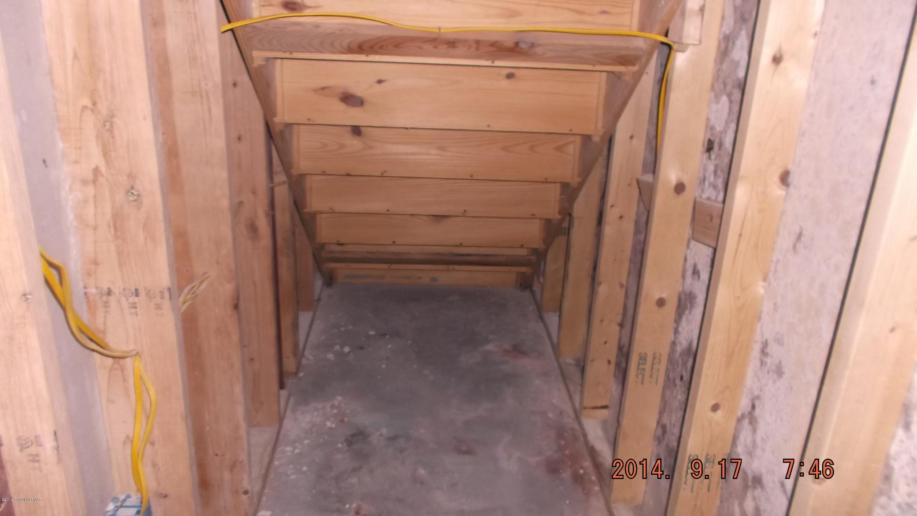 1538 Bensley Road Bushkill, PA 18324 - Photo 17 of 26 DSCF6027