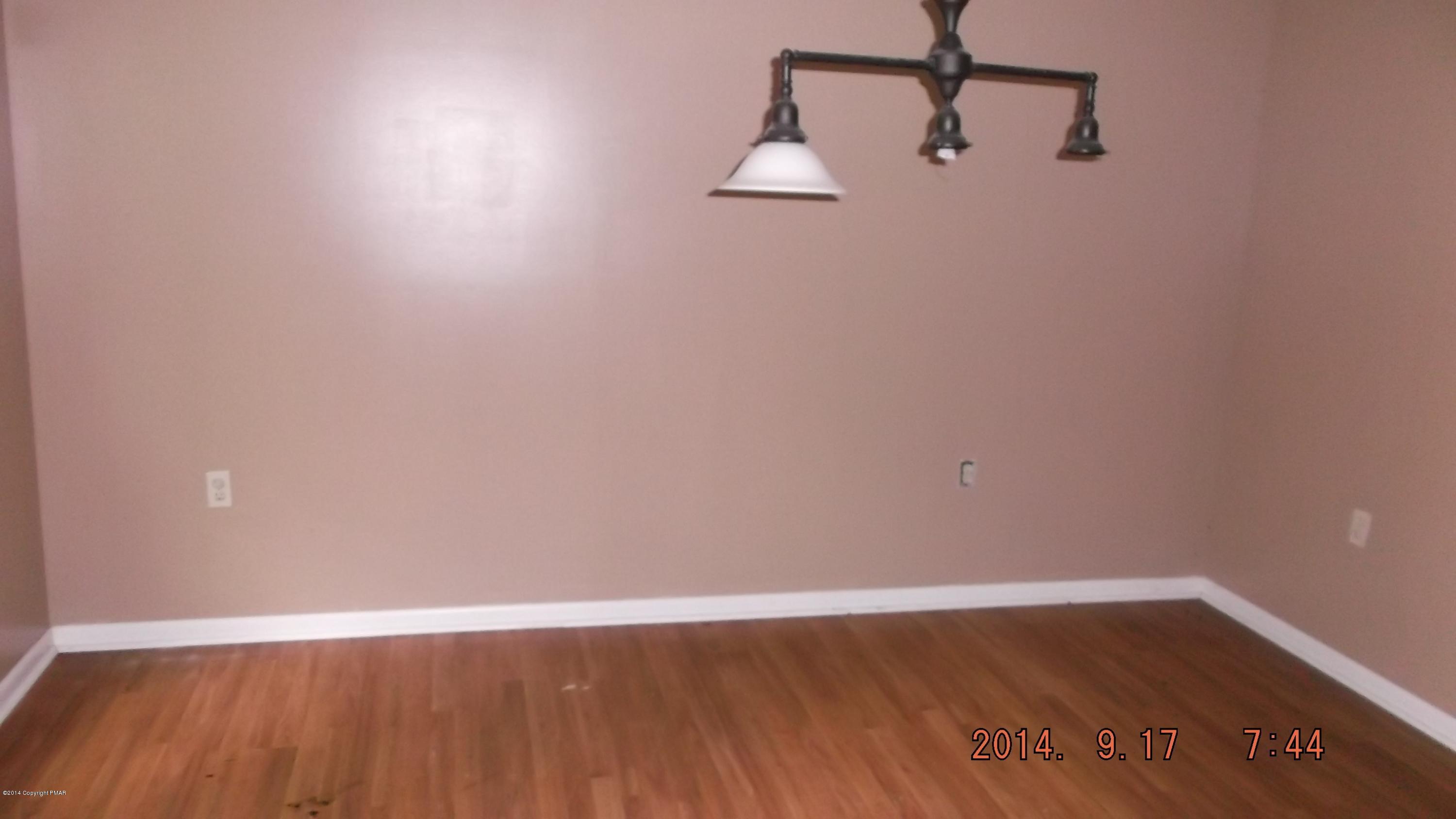 1538 Bensley Road Bushkill, PA 18324 - Photo 5 of 26 DSCF6014