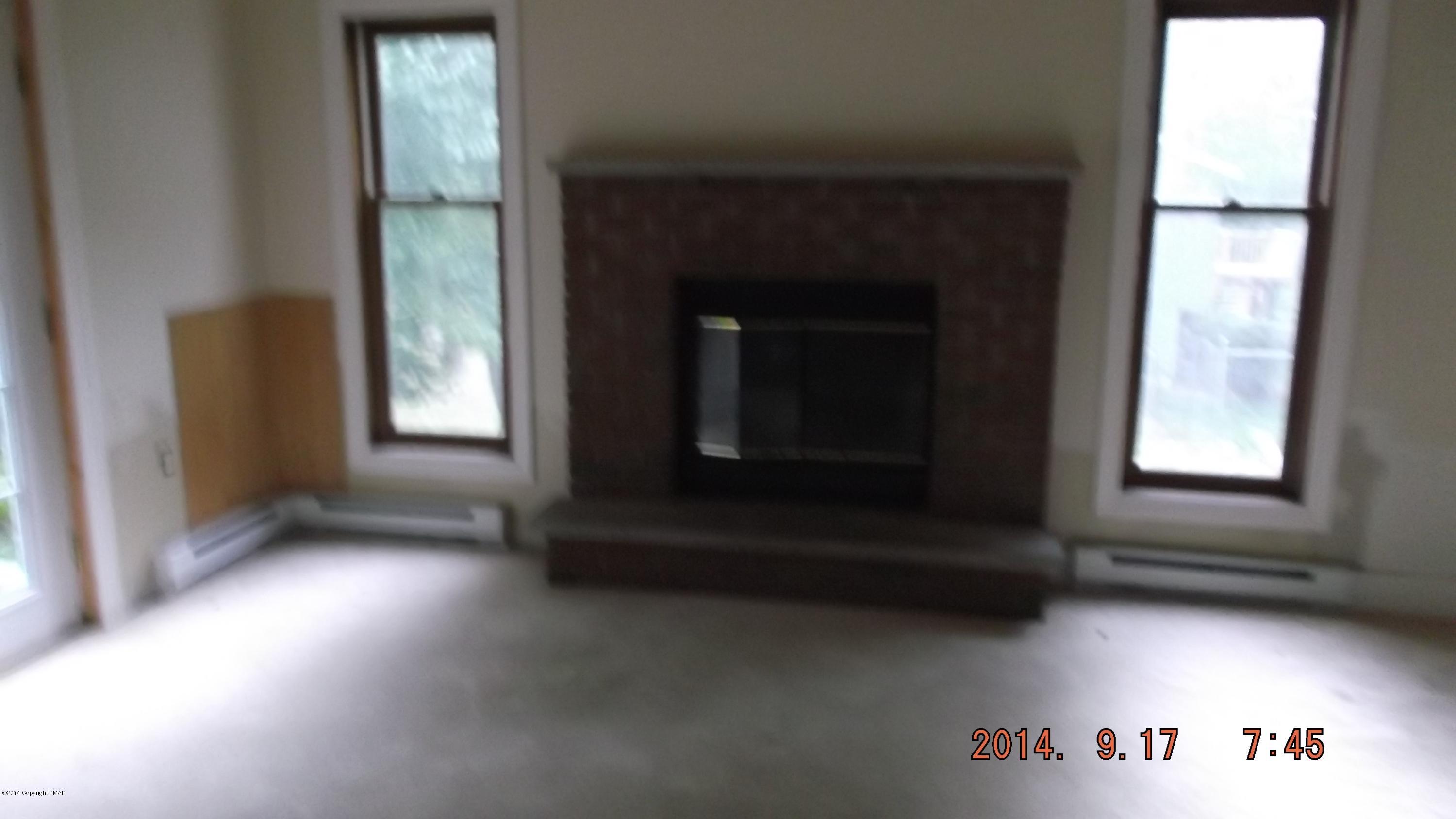 1538 Bensley Road Bushkill, PA 18324 - Photo 10 of 26 DSCF6019