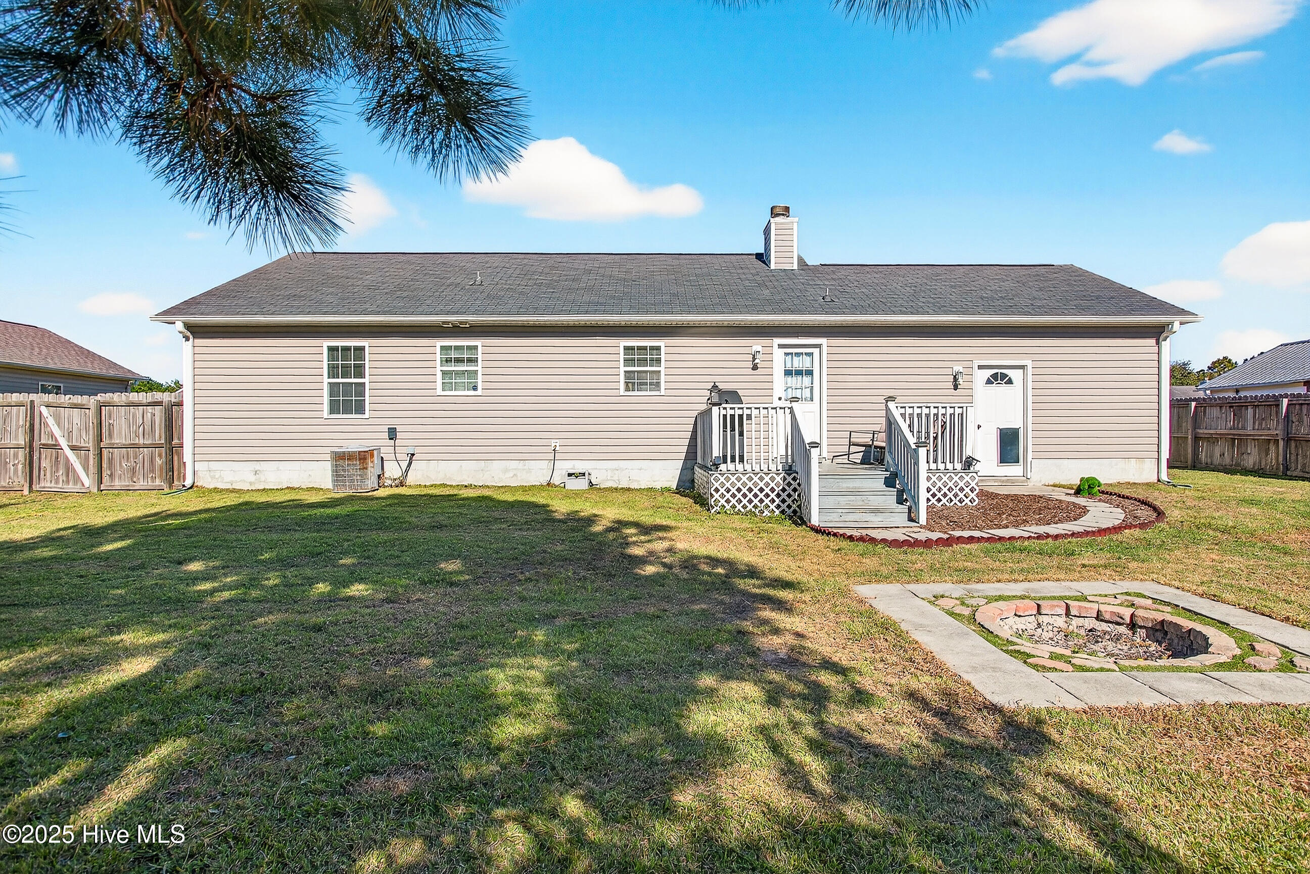 109 Jenna Rea Road Hubert, NC 28539 - Photo 26 of 37 27