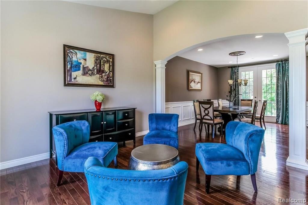 4906 Stonehenge Drive Rochester, MI 48306 - Photo 11 of 53