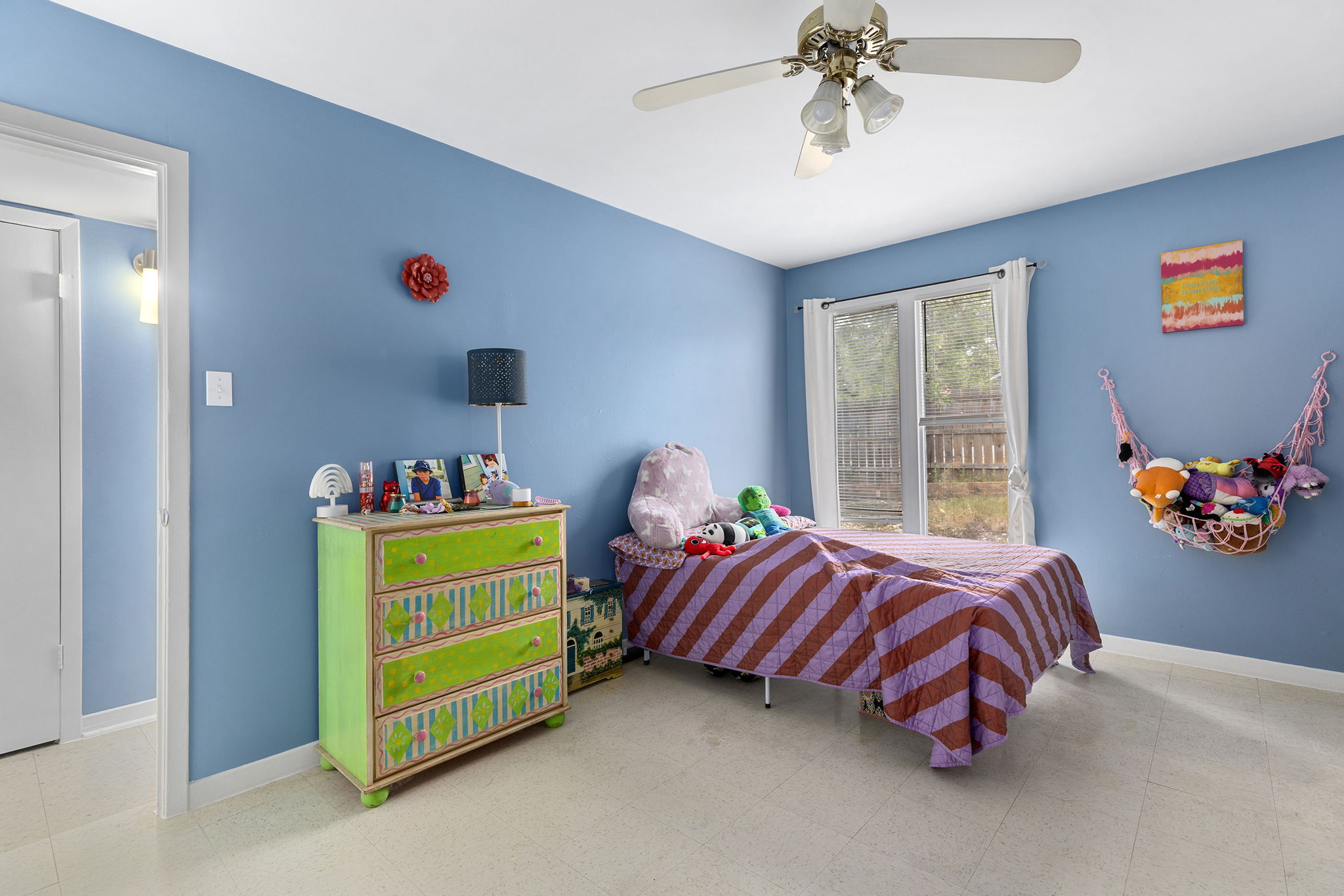 7001 Cooper Lane Austin, TX 78745 - Photo 11 of 32