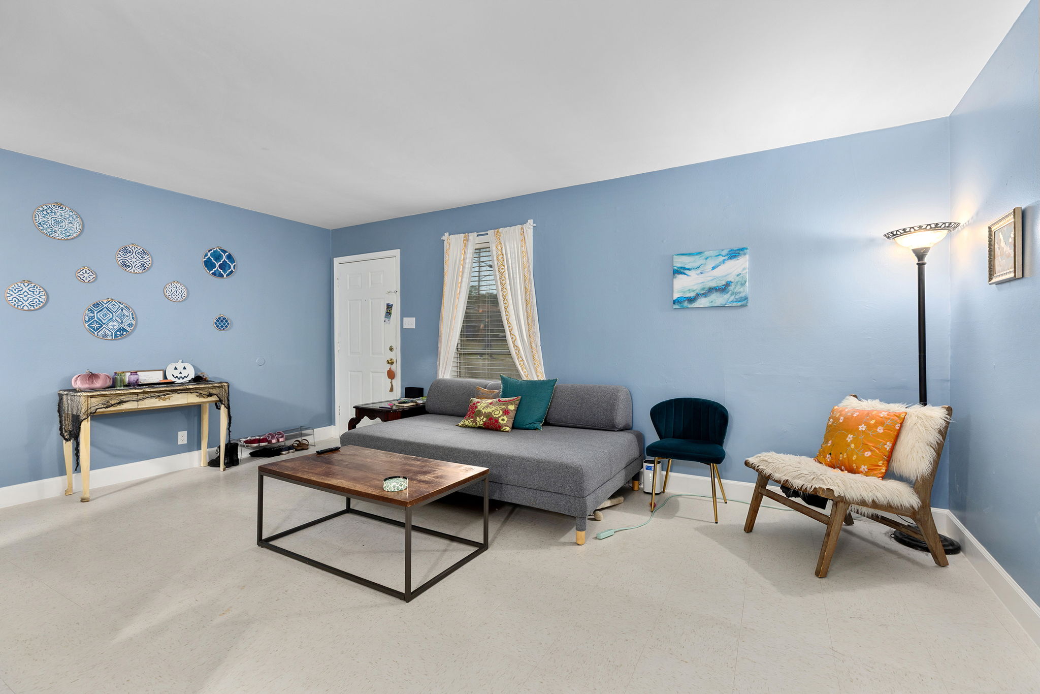 7001 Cooper Lane Austin, TX 78745 - Photo 6 of 32