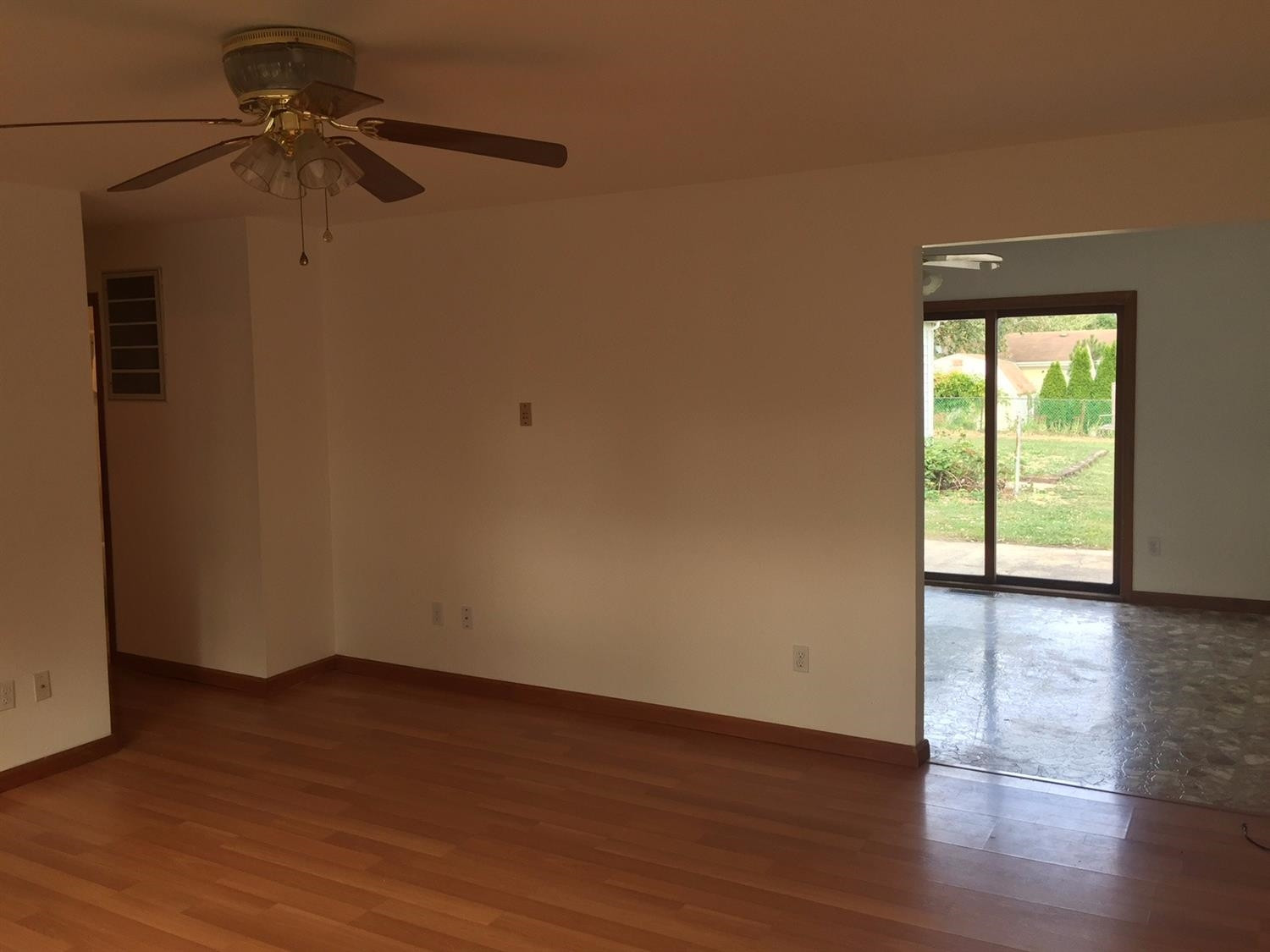 721-1 Baltimore Road Valparaiso, IN 46385 - Photo 3 of 10 1500x1125