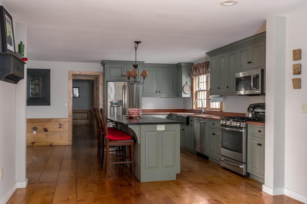 73 Champeaux Road Brimfield, MA 01010 - Photo 12 of 38 Gallery Image 12