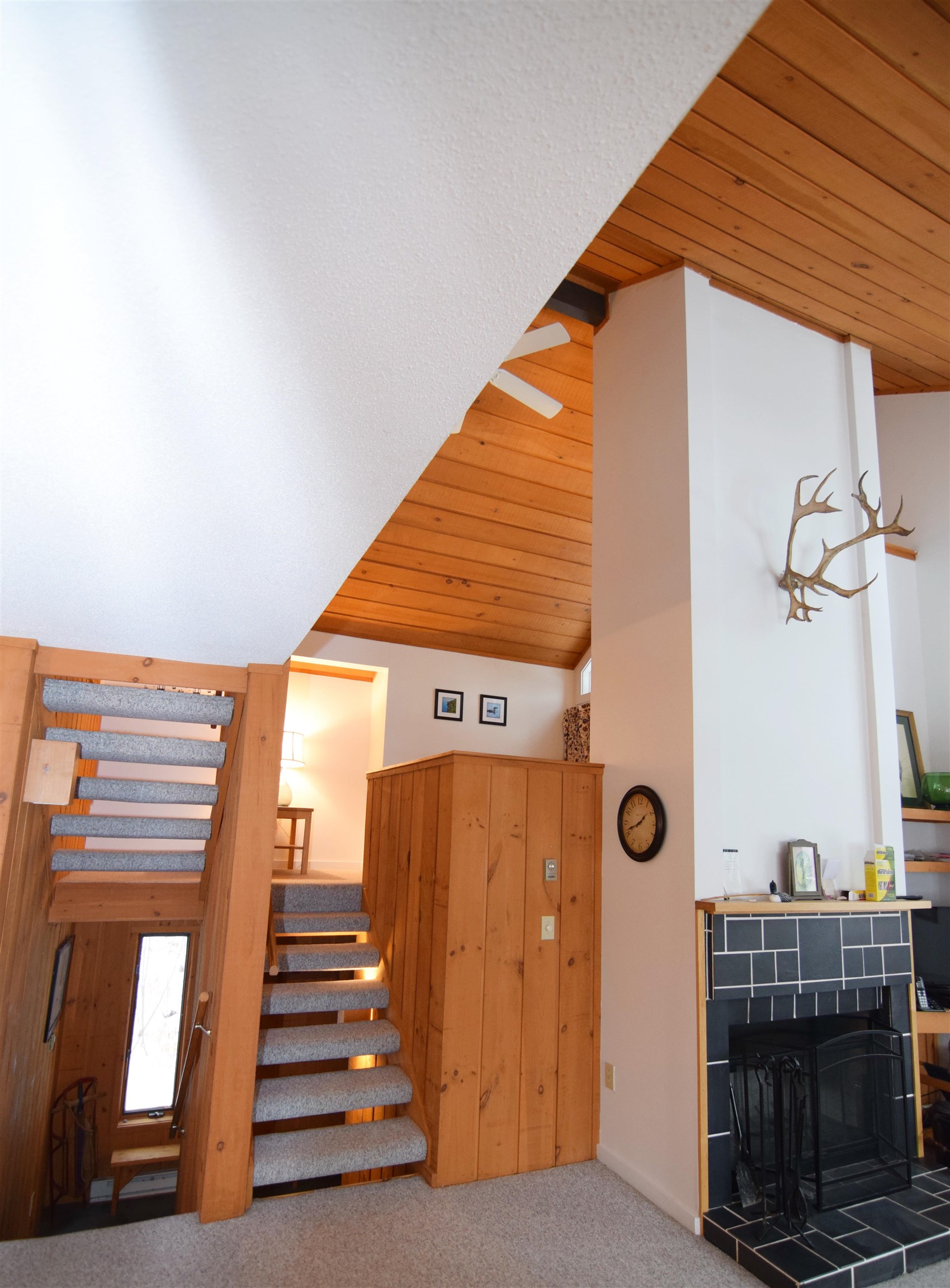 15 Birch Road, Unit 1 Lincoln, NH 03251 - Photo 6 of 39