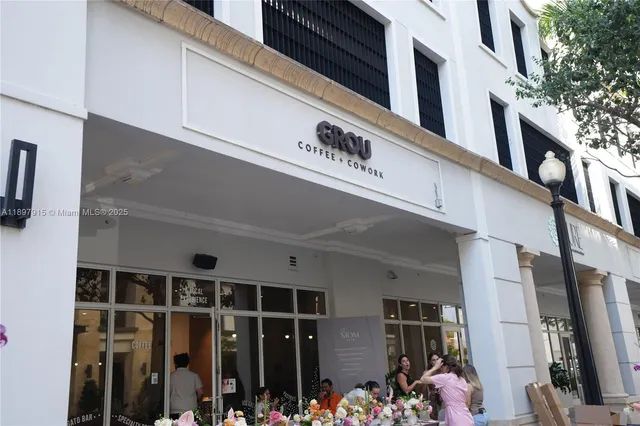 $615,000 | 4100 Salzedo Street, Unit 916, Coral Gables, FL 33146