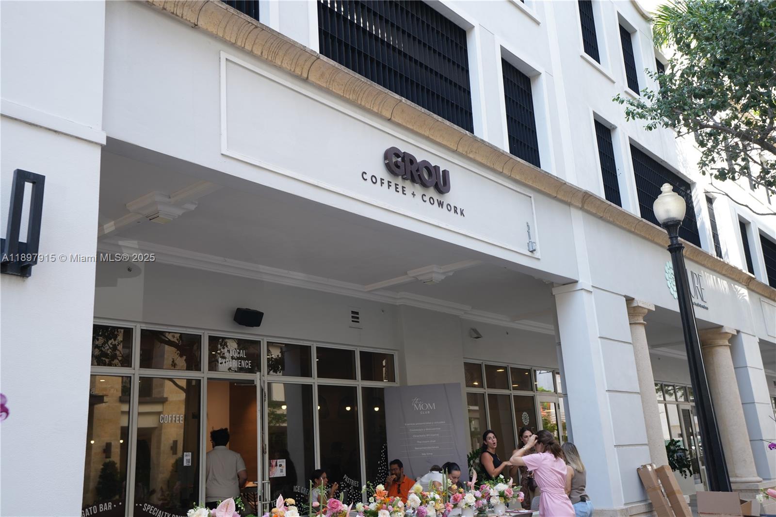 4100 Salzedo Street, Unit 916 Coral Gables, FL 33146 - Photo 24 of 24 a view of front door and small yard