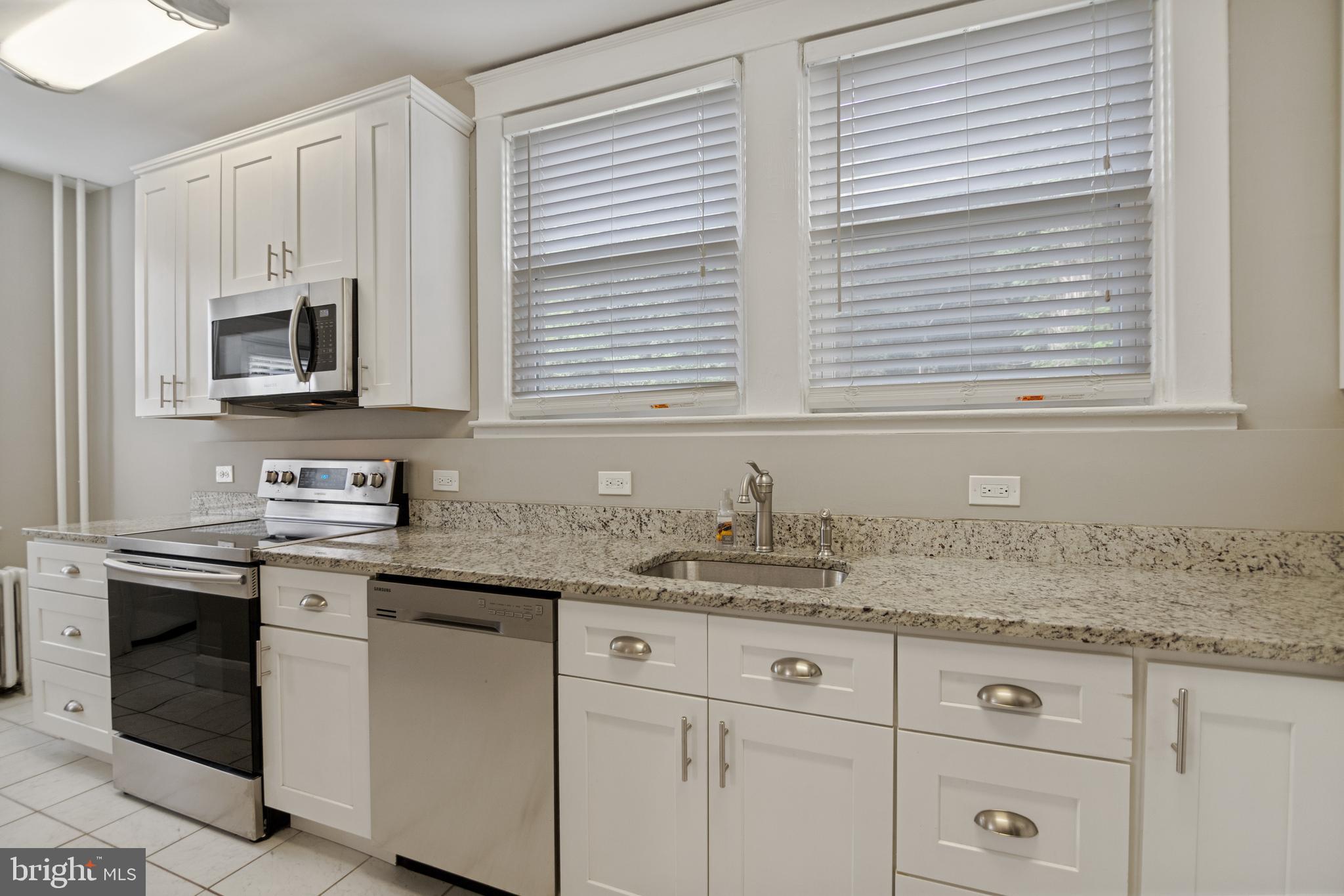 6058 Ritchie Highway Baltimore, MD 21225 - Photo 4 of 52 6058 RITCHIE HWY - GOURMET KITCHEN