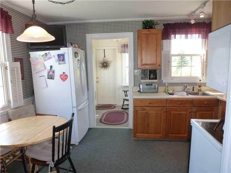 55 Crestmont Road Bangor, ME 04401 - Photo 13 of 34 Kitchen.