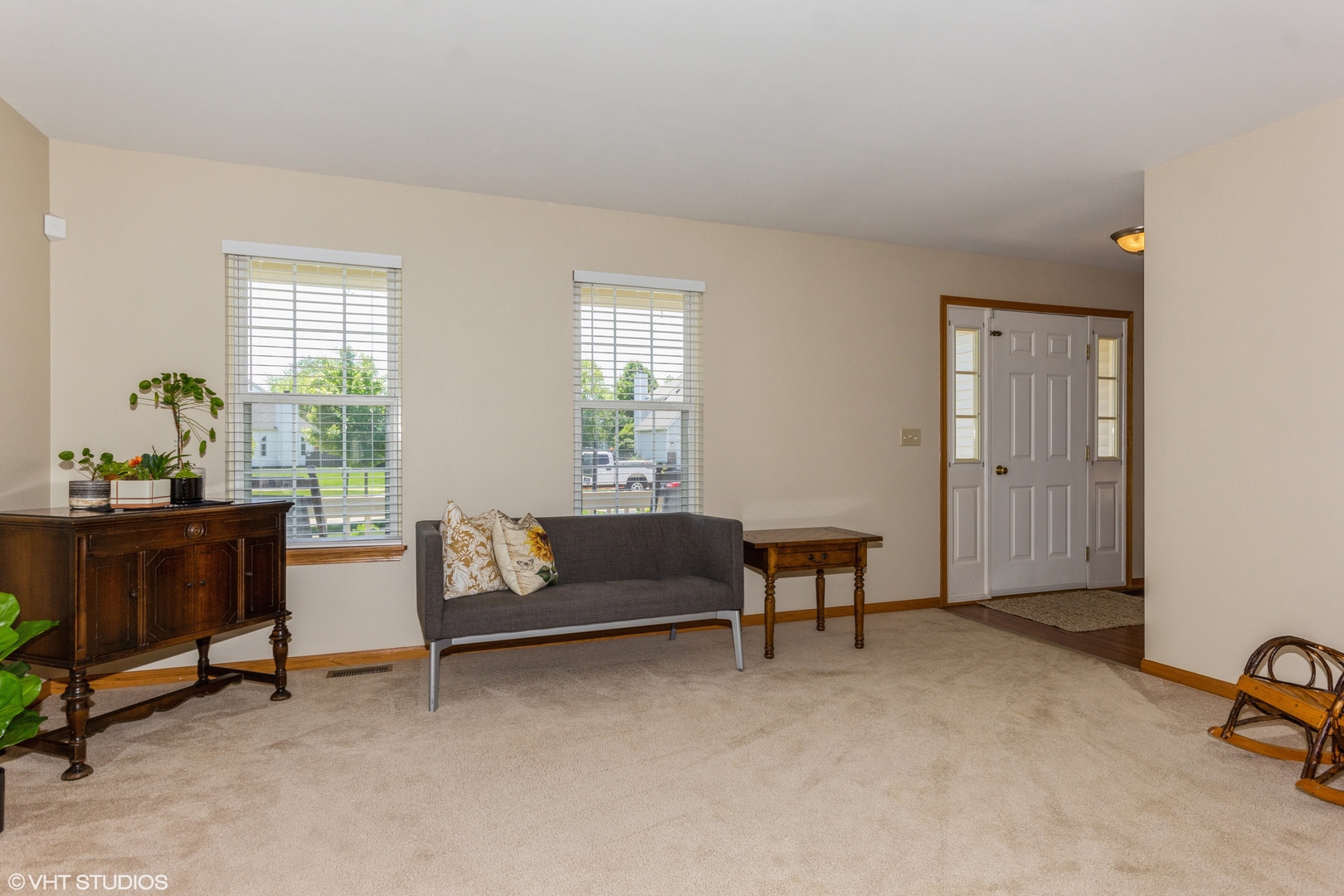 1918 Spring Ridge Drive Plainfield, IL 60586 - Photo 3 of 29