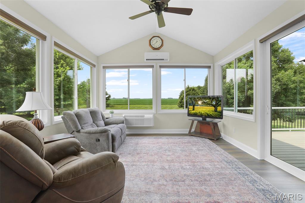 4117 Staunton Road Edwardsville, IL 62025 - Photo 19 of 83 Gallery Image 19