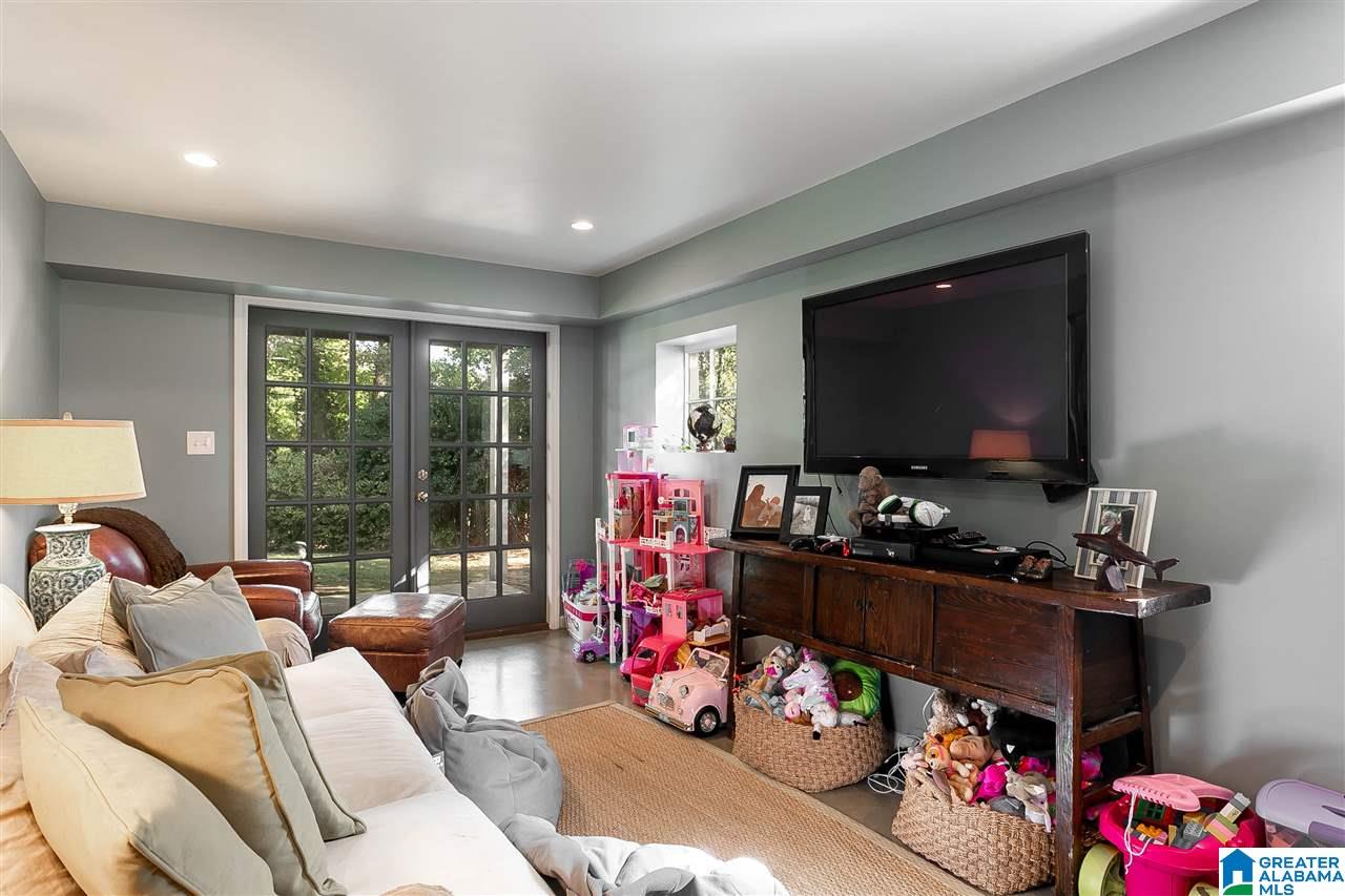 3 Pine Crest Road Birmingham, AL 35223 - Photo 38 of 50