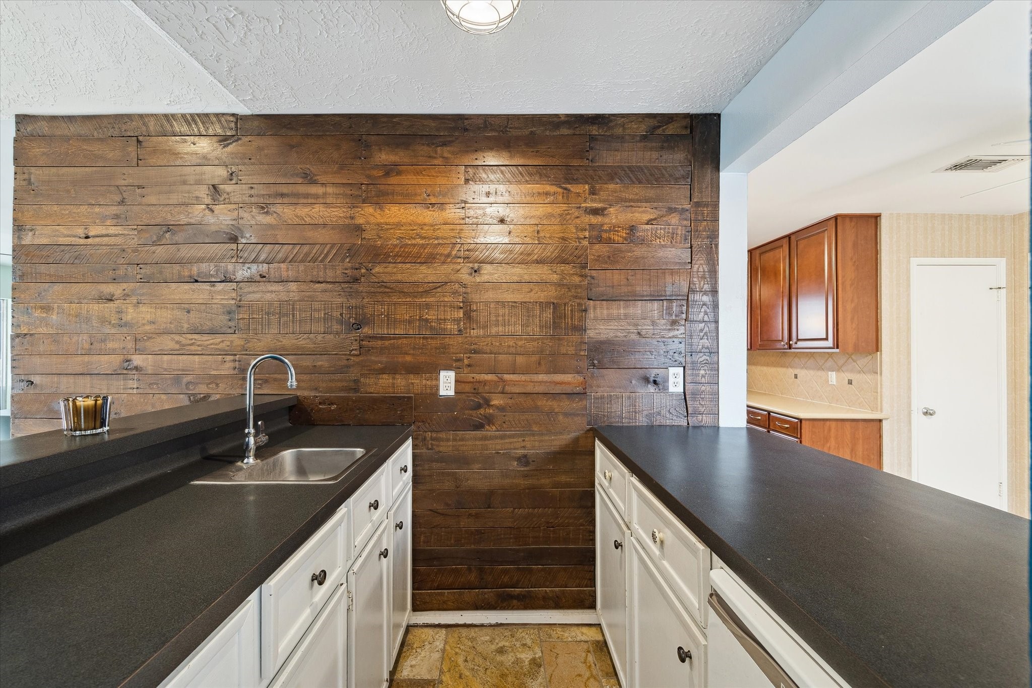 1306 South Kirkwood Road Houston, TX 77077 - Photo 10 of 38