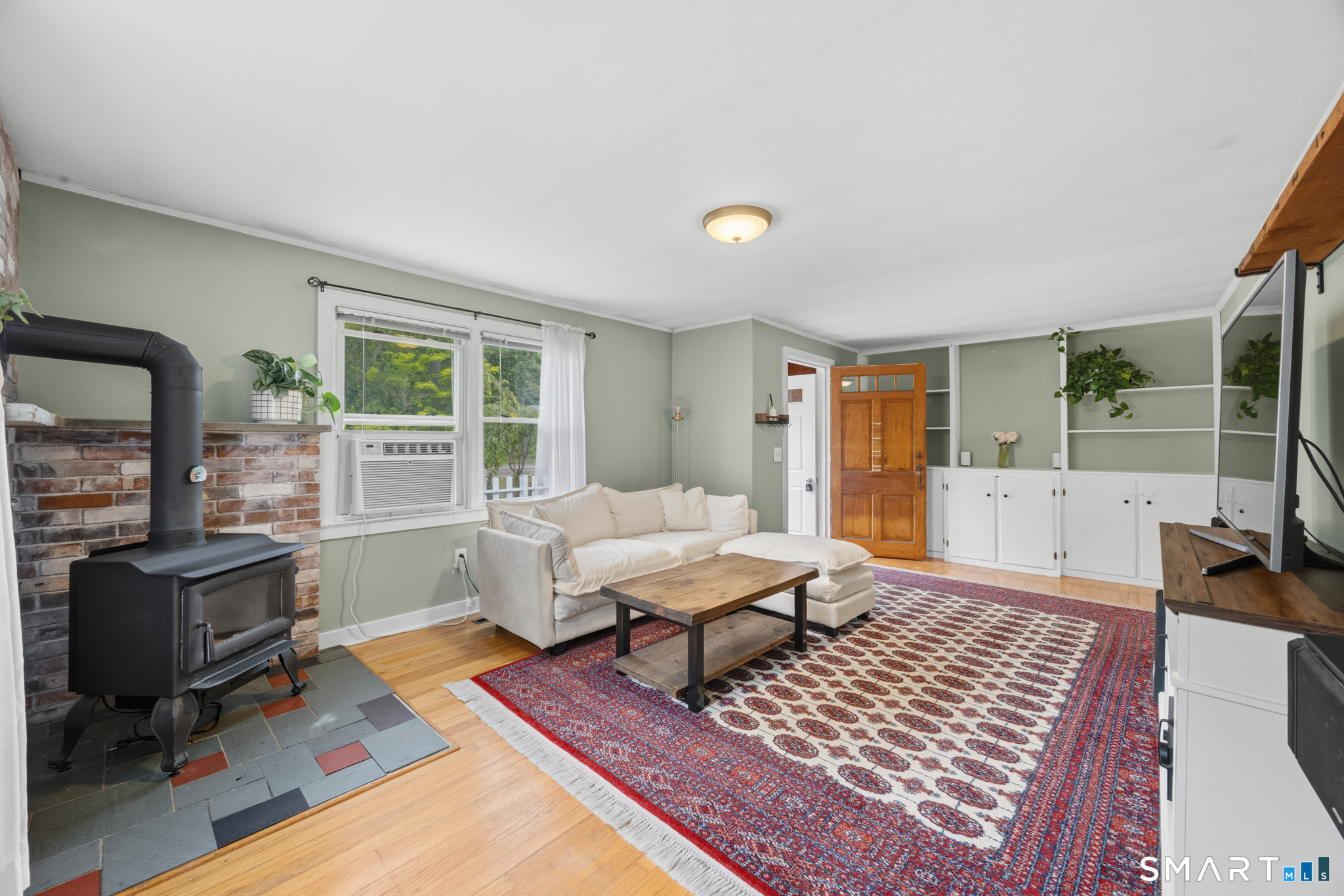 1763 Long Hill Road Guilford, CT 06437 - Photo 8 of 40