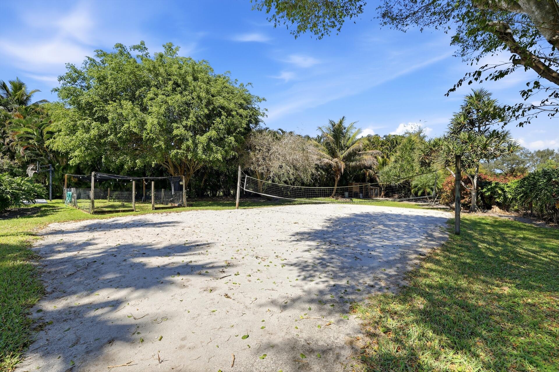 8634 Sawpine Road Delray Beach, FL 33446 - Photo 33 of 38 0H8A5491