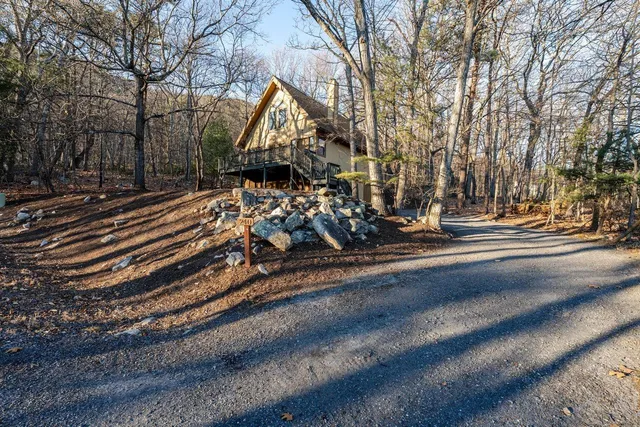 $365,000 | 240 Congers Lane, McGaheysville, VA 22840