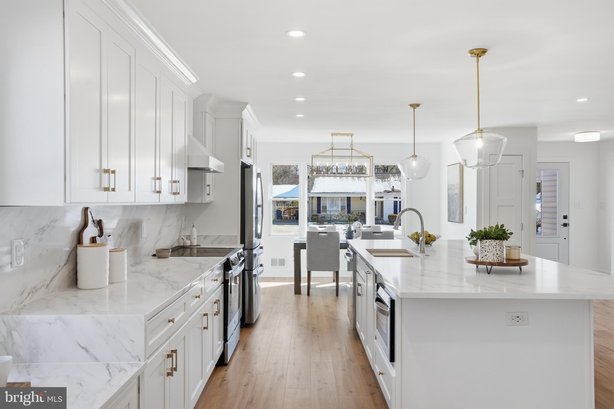 9077 Brook Ford Road Burke, VA 22015 - Photo 13 of 66