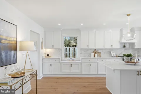 $929,900 | 9077 Brook Ford Road, Burke, VA 22015