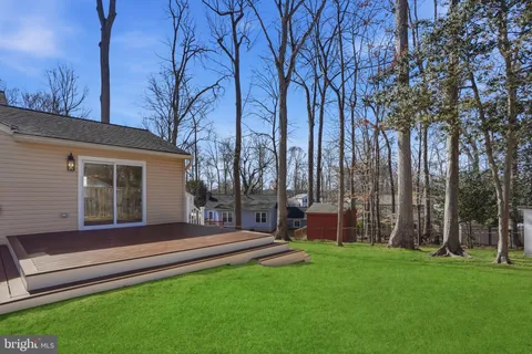 $929,900 | 9077 Brook Ford Road, Burke, VA 22015