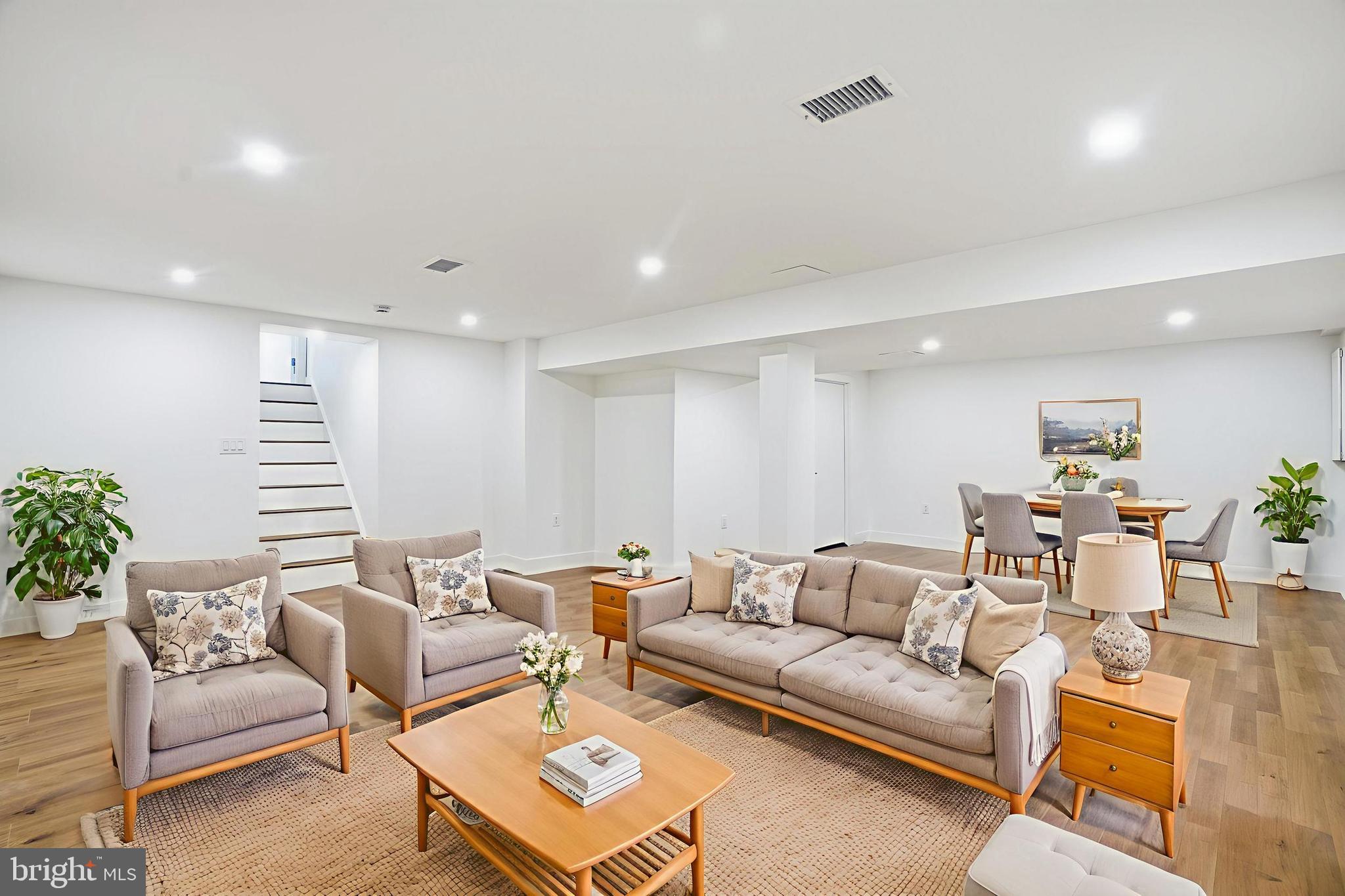 9077 Brook Ford Road Burke, VA 22015 - Photo 38 of 66