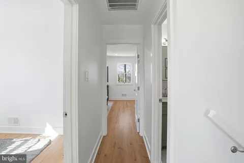 $929,900 | 9077 Brook Ford Road, Burke, VA 22015