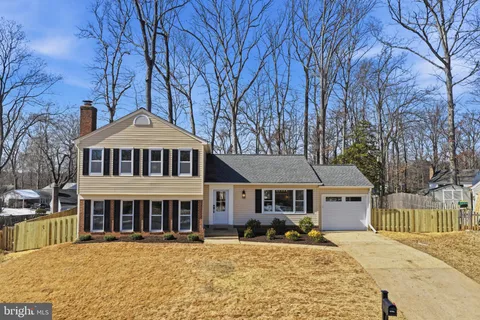 $929,900 | 9077 Brook Ford Road, Burke, VA 22015