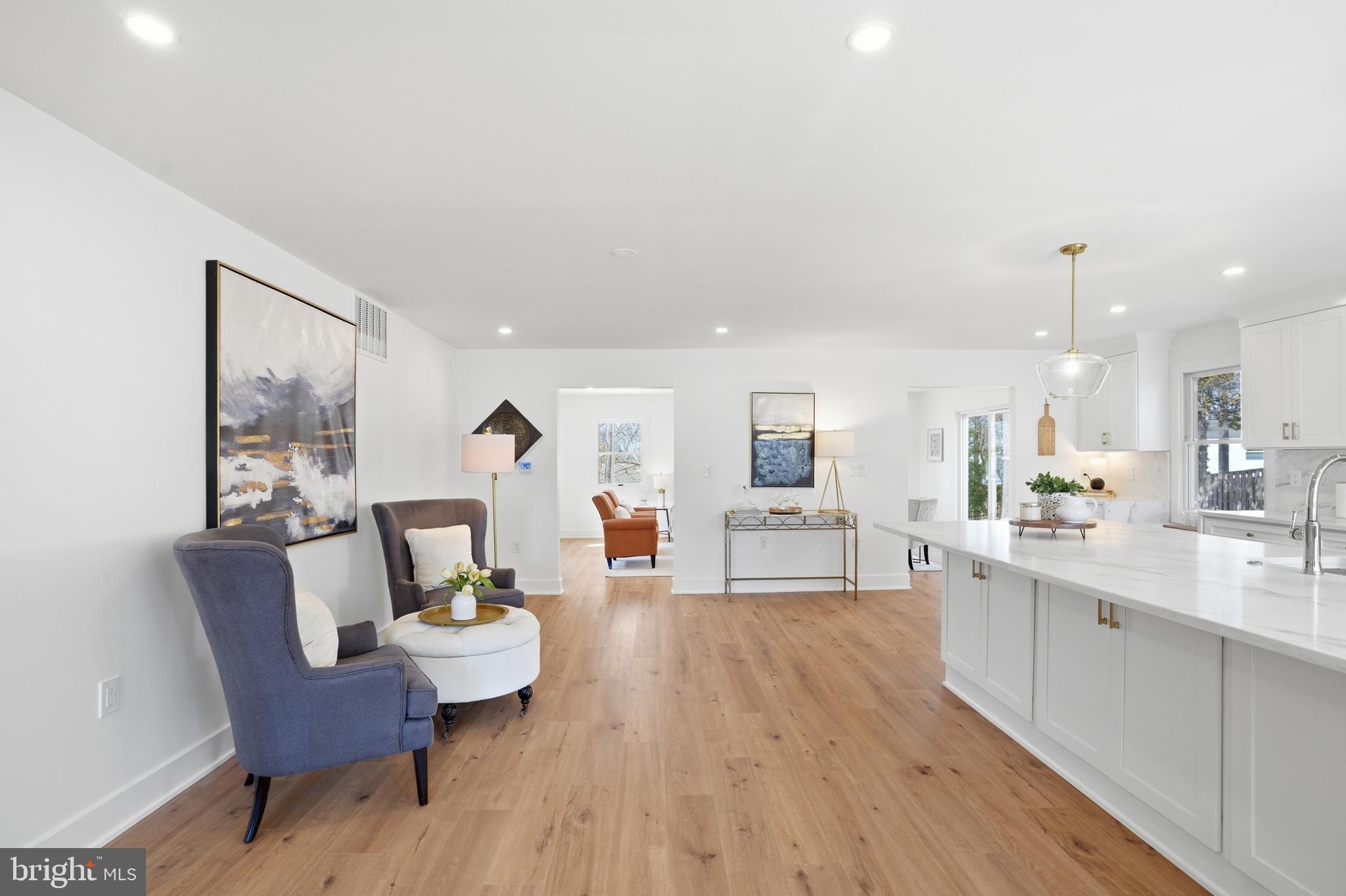 9077 Brook Ford Road Burke, VA 22015 - Photo 8 of 66