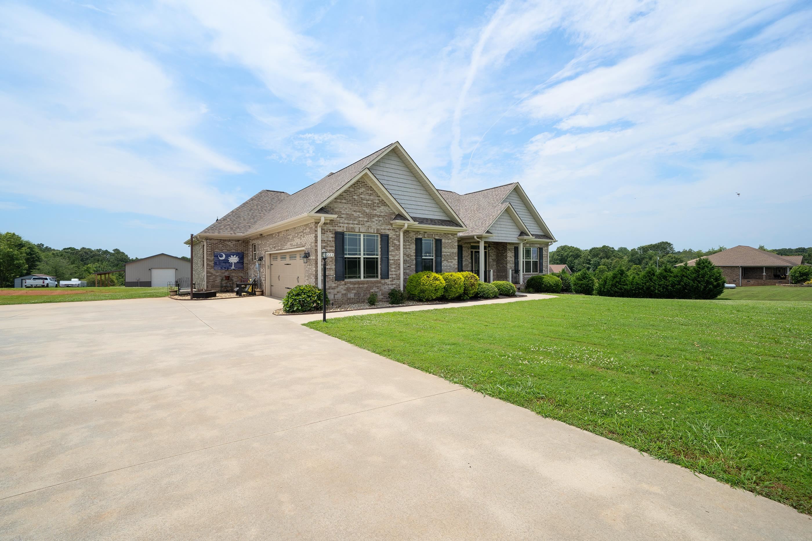 221 Robbs School Road Gaffney, SC 29341 - Photo 28 of 36 Gallery Image 28