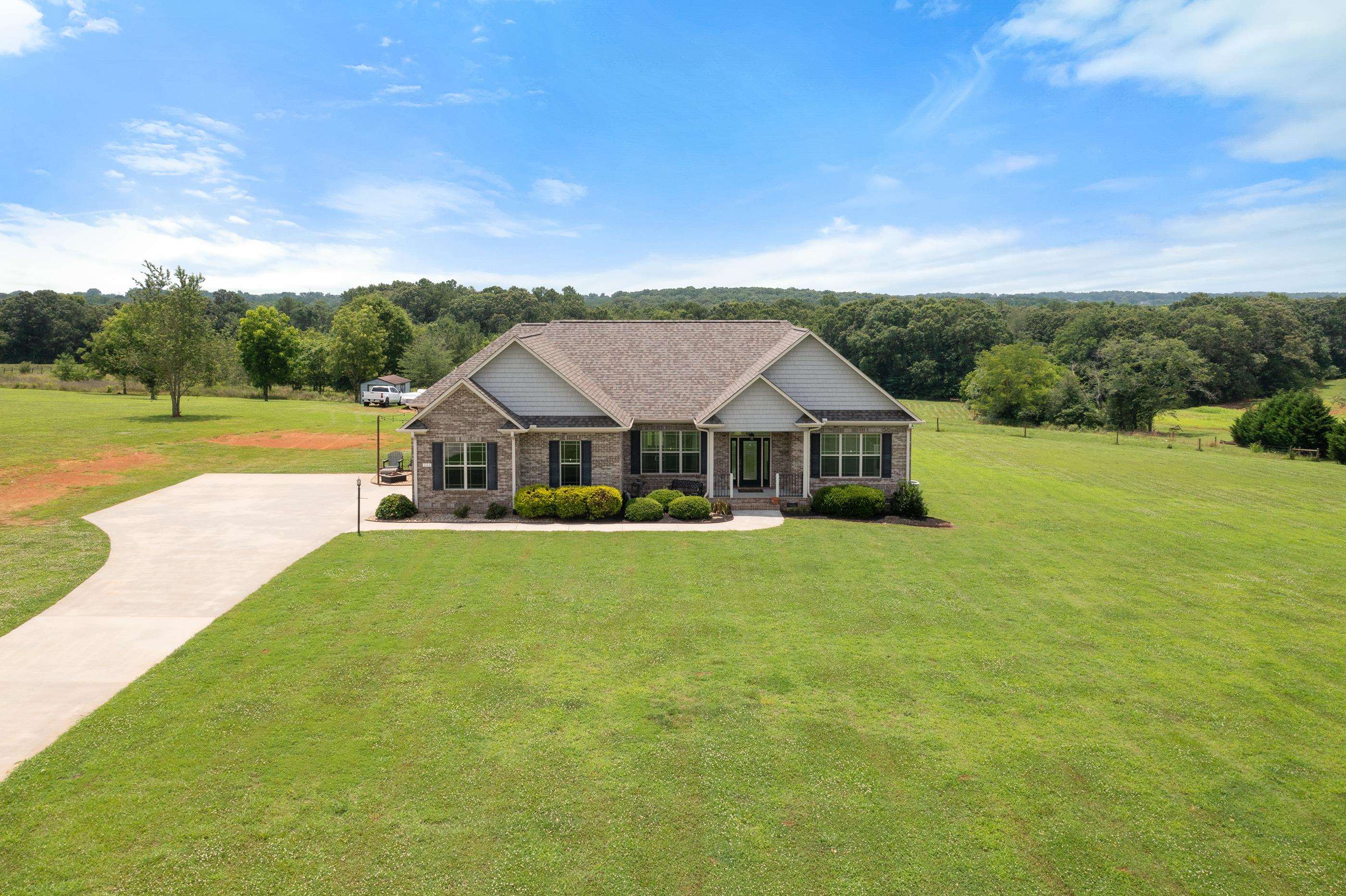 221 Robbs School Road Gaffney, SC 29341 - Photo 29 of 36 Gallery Image 29