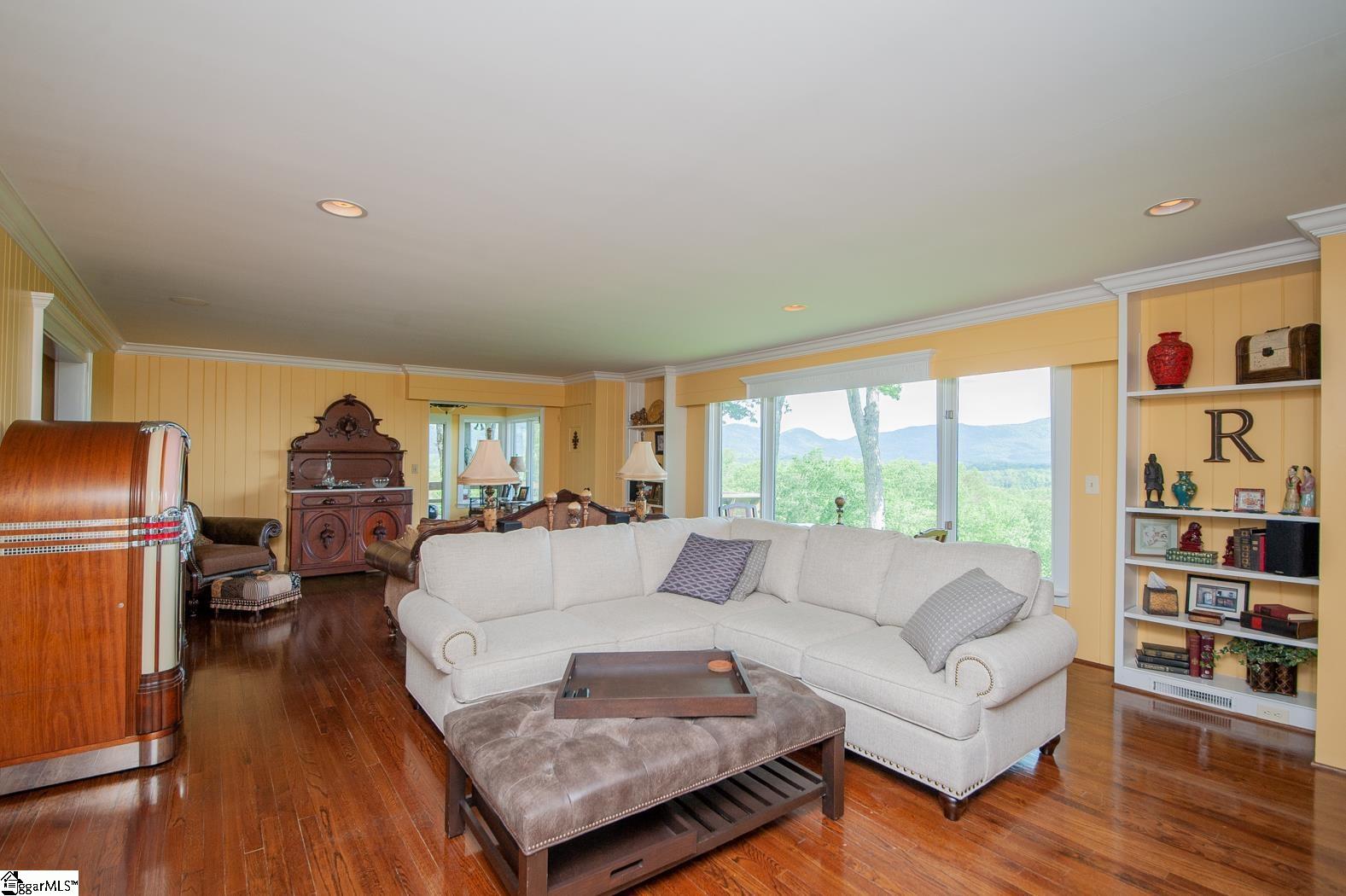 322 Hearthstone Ridge Road Landrum, SC 29356 - Photo 21 of 36 Gallery Image 21