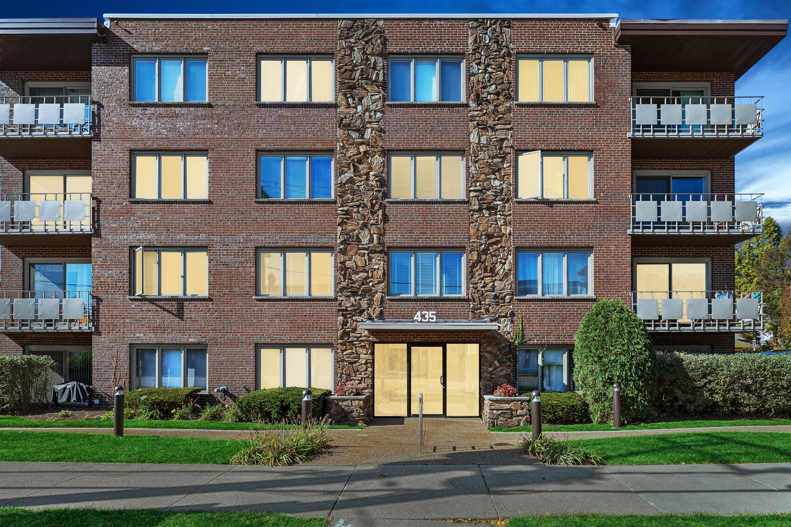 435 Ridge Road, Unit 103 Wilmette, IL 60091 - Photo 15 of 16 Gallery Image 15
