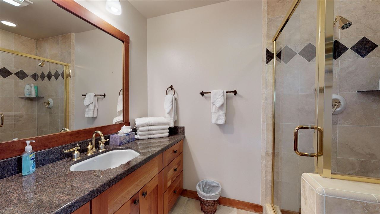 258 Ridge Way, Unit 15 Mammoth Lakes, CA 93546 - Photo 18 of 29 Gallery Image 18
