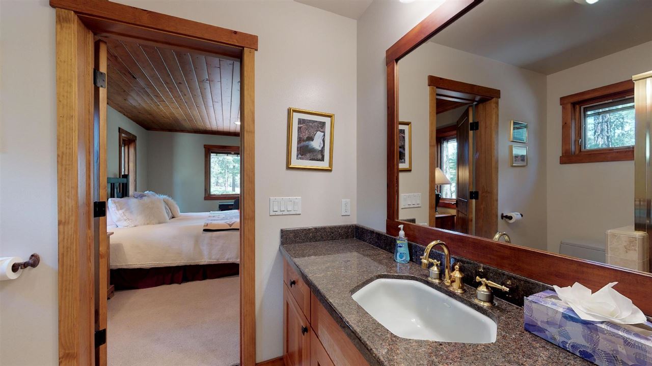 258 Ridge Way, Unit 15 Mammoth Lakes, CA 93546 - Photo 19 of 29 Gallery Image 19