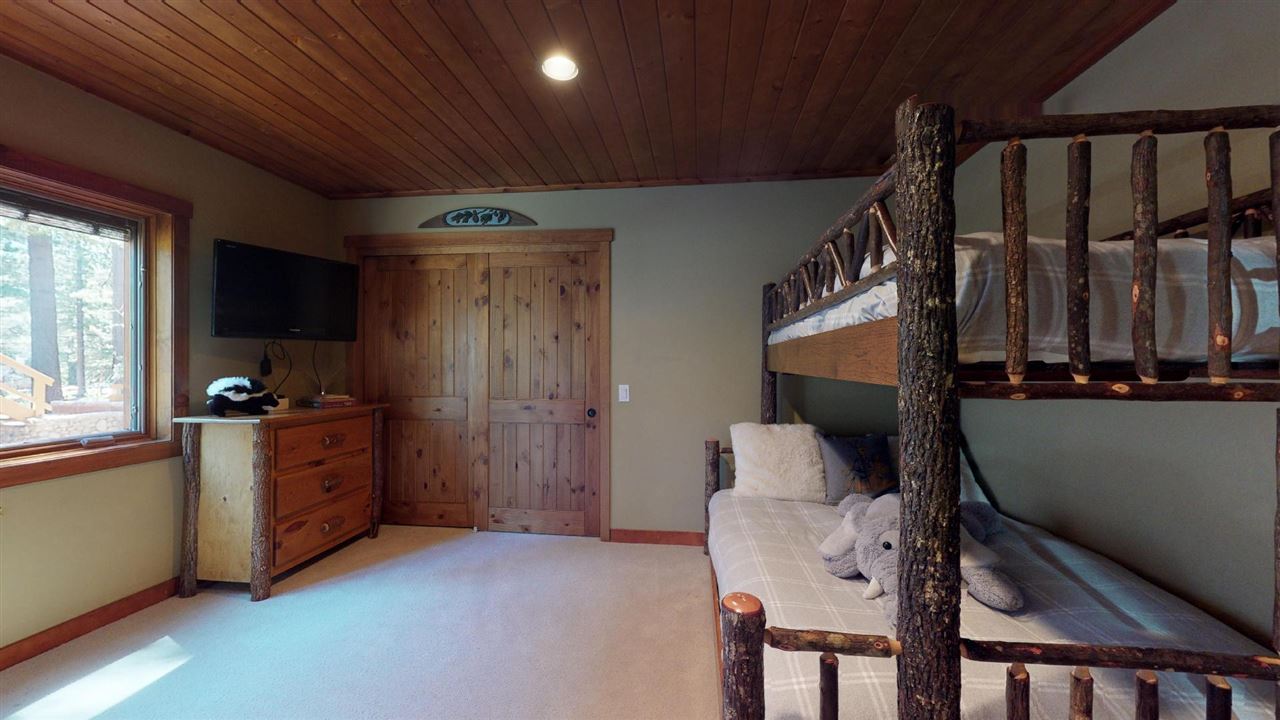 258 Ridge Way, Unit 15 Mammoth Lakes, CA 93546 - Photo 21 of 29 Gallery Image 21
