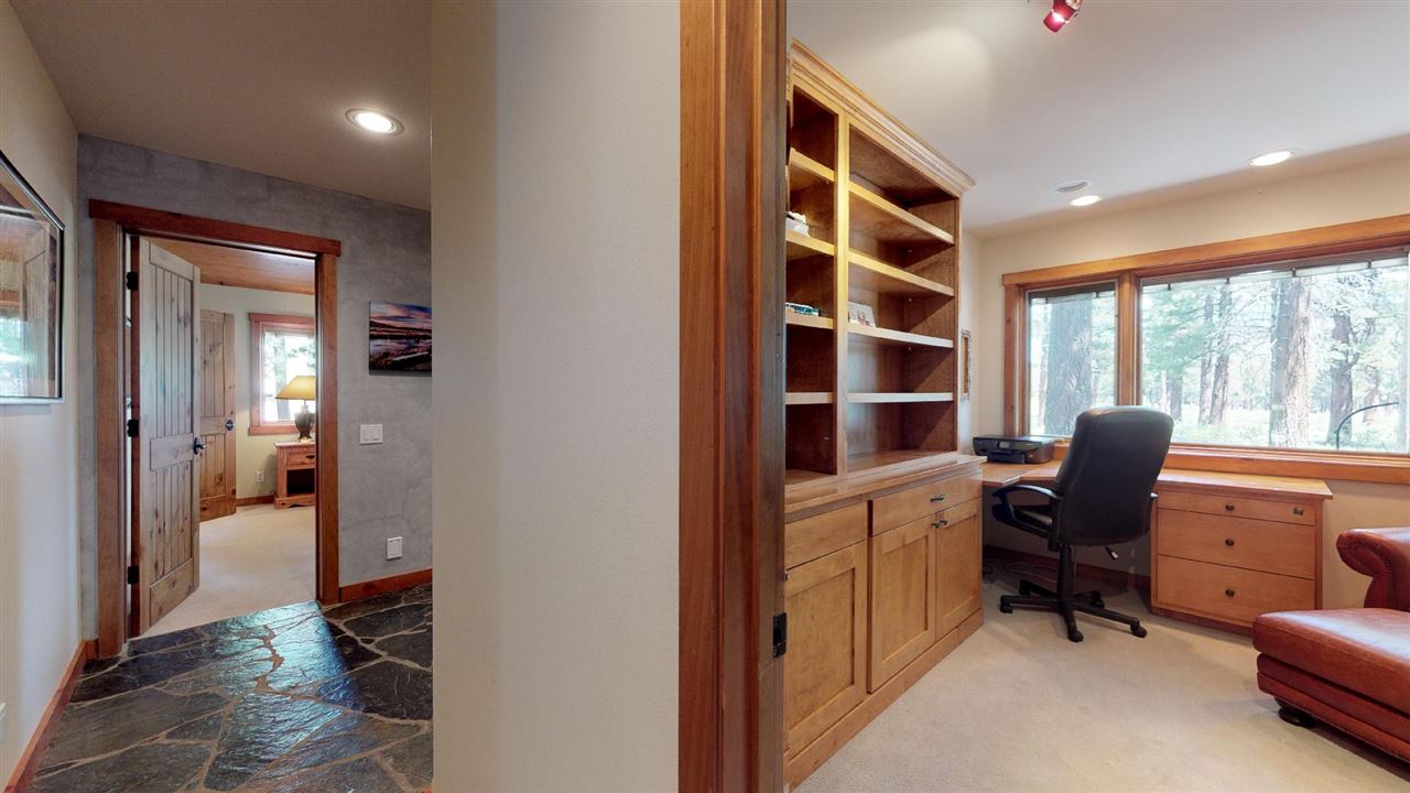 258 Ridge Way, Unit 15 Mammoth Lakes, CA 93546 - Photo 24 of 29 Gallery Image 24